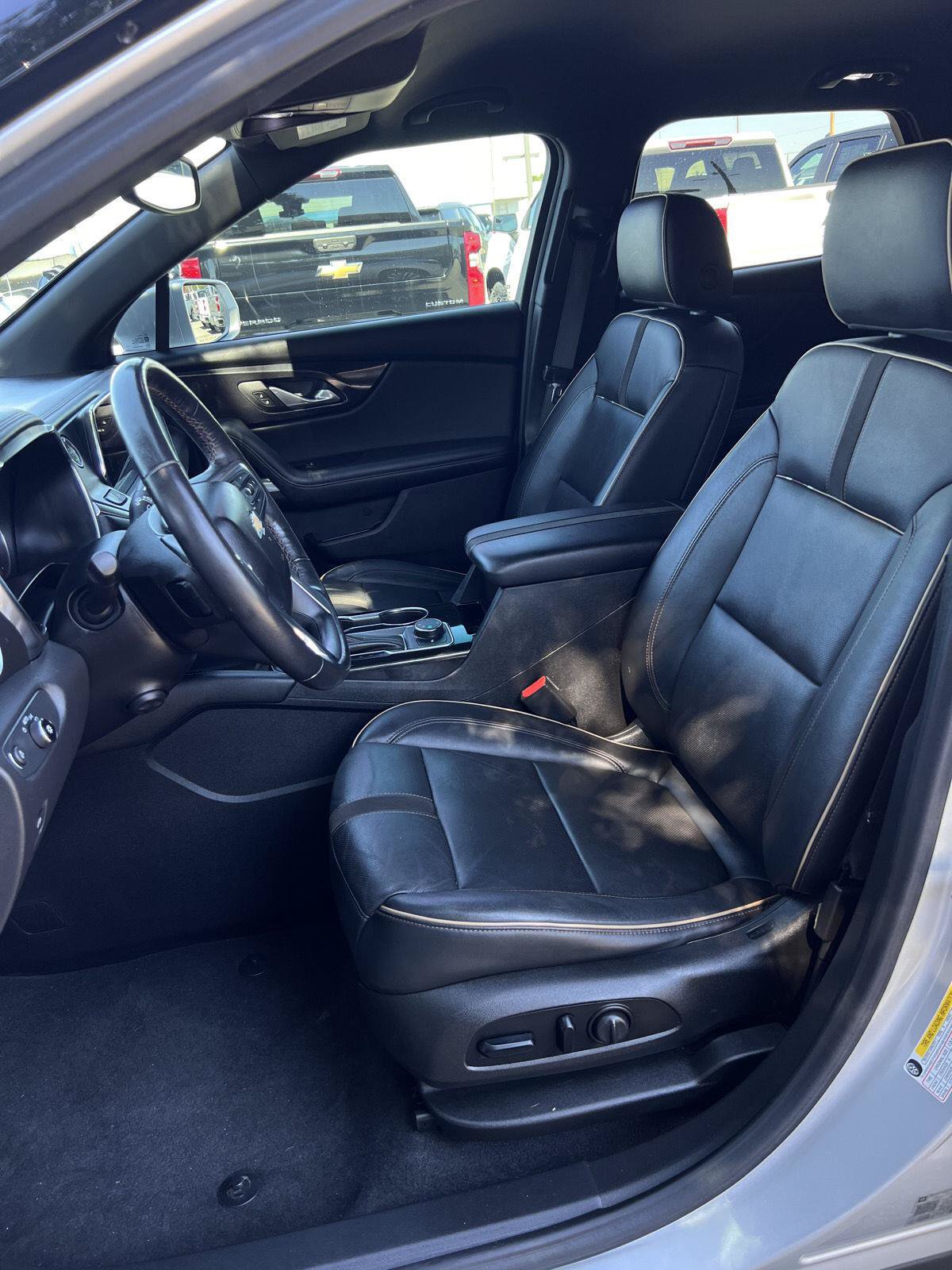 Used 2020 Chevrolet Blazer Premier w/ LPO, Sport Package AWD/4WD image 19