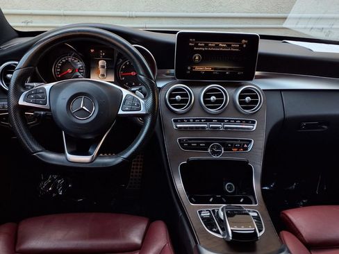 Used 2018 Mercedes-Benz C 300 Sedan image 20