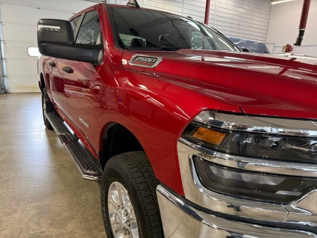Certified 2026 RAM 2500 Big Horn AWD/4WD image 3