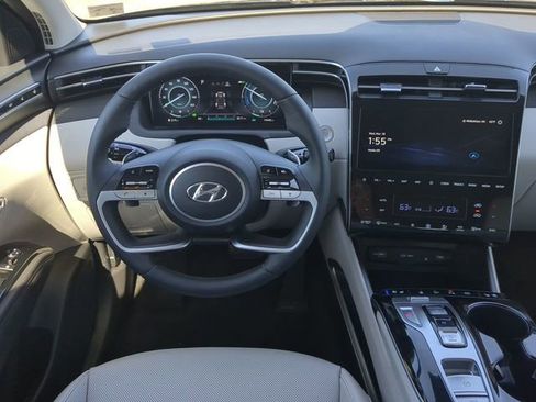 Used 2024 Hyundai Tucson Limited image 15