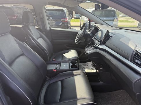 Used 2025 Honda Odyssey Touring image 32