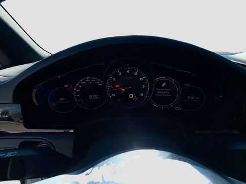 Used 2019 Porsche Cayenne S image 40