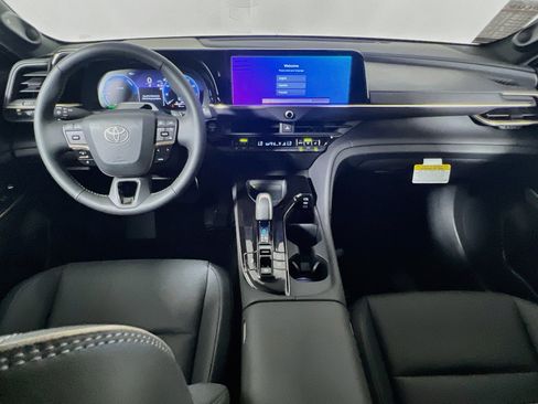 New 2026 Toyota Crown Signia w/ Advanced Technology Package AWD/4WD image 29
