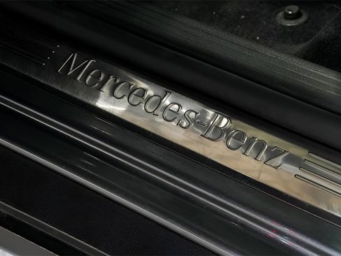 Used 2018 Mercedes-Benz GLC 300 4MATIC image 26