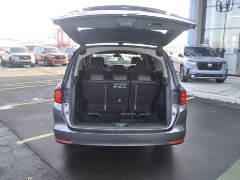 Used 2024 Honda Odyssey EX-L image 10