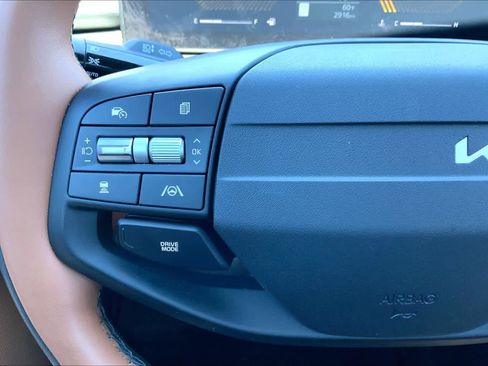 Used 2026 Kia Sportage X-Line w/ X-Line Premium Package AWD/4WD image 24