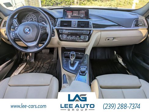 Used 2018 BMW 330i Sedan w/ Convenience Package image 11