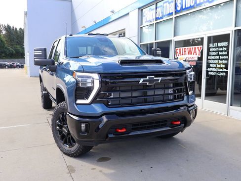 New 2026 Chevrolet Silverado 3500 LT w/ Trail Boss Package AWD/4WD image 46