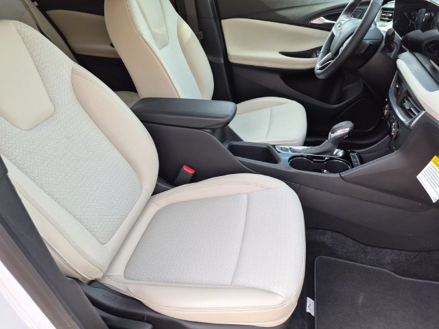 Used 2025 Buick Encore GX Preferred FWD image 26