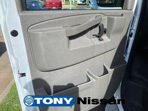 Used 2023 GMC Savana 2500 Work Van w/ Driver Convenience Package image 31