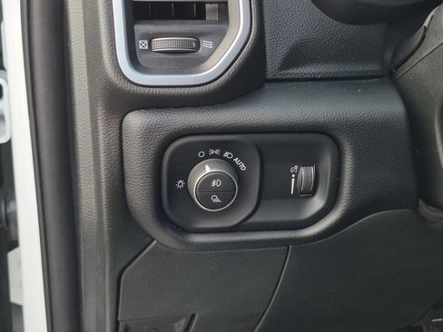 Used 2026 RAM 2500 Big Horn AWD/4WD image 14