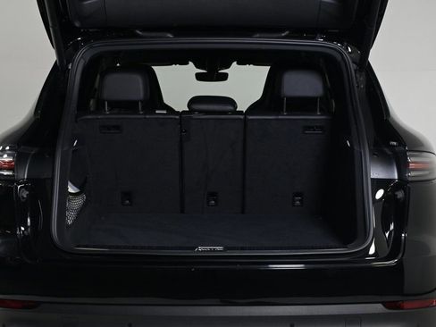 Certified 2023 Porsche Cayenne image 24
