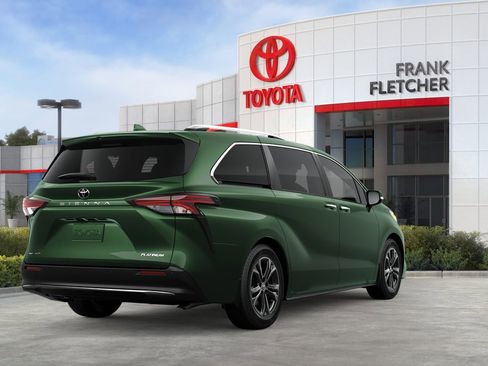 New 2026 Toyota Sienna Platinum image 8