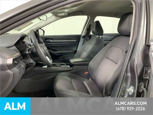 Used 2023 Nissan Altima 2.5 SV image 17