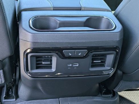 New 2026 Chevrolet Silverado 2500 ZR2 w/ LPO, Dark Essentials Package AWD/4WD image 30