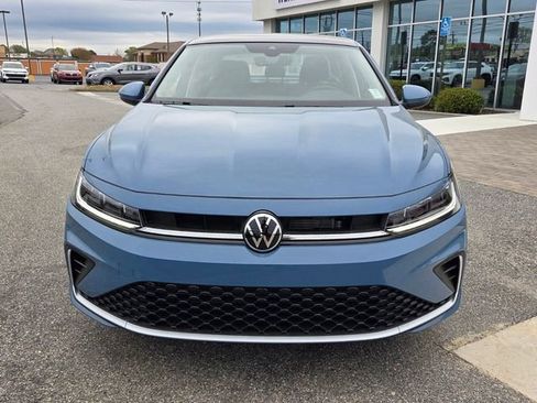 New 2026 Volkswagen Jetta SE FWD image 2
