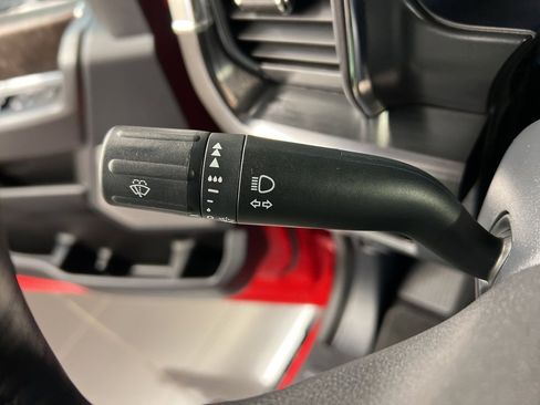 Used 2024 Ford F250 Lariat w/ Black Appearance Package image 20