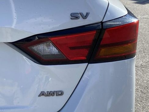Used 2024 Nissan Altima 2.5 SV AWD/4WD image 7