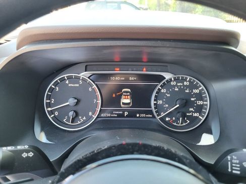 Used 2023 Nissan Rogue SV FWD image 24