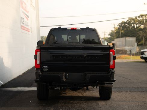 New 2025 Ford F250 Platinum image 6