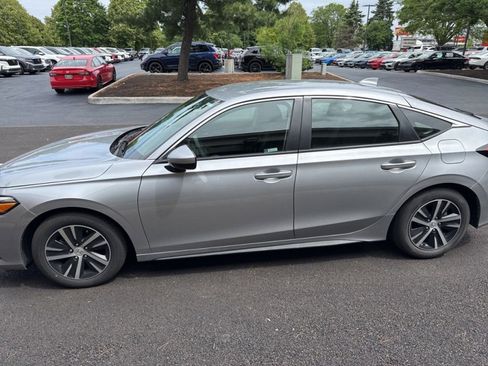 Used 2024 Honda Civic LX image 6