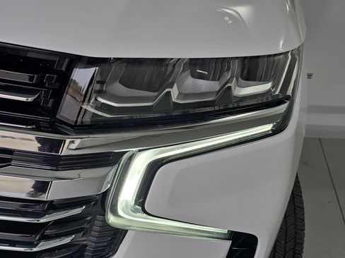 Used 2023 Chevrolet Tahoe LT w/ Luxury Package image 33