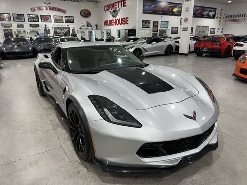 Used 2017 Chevrolet Corvette Grand Sport RWD image 4
