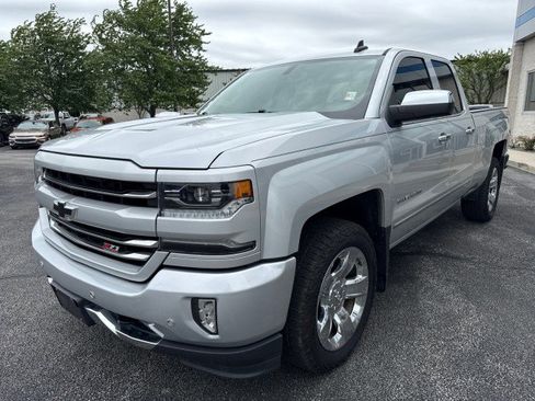Used 2018 Chevrolet Silverado 1500 LTZ Z71 w/ LTZ Plus Package AWD/4WD image 8