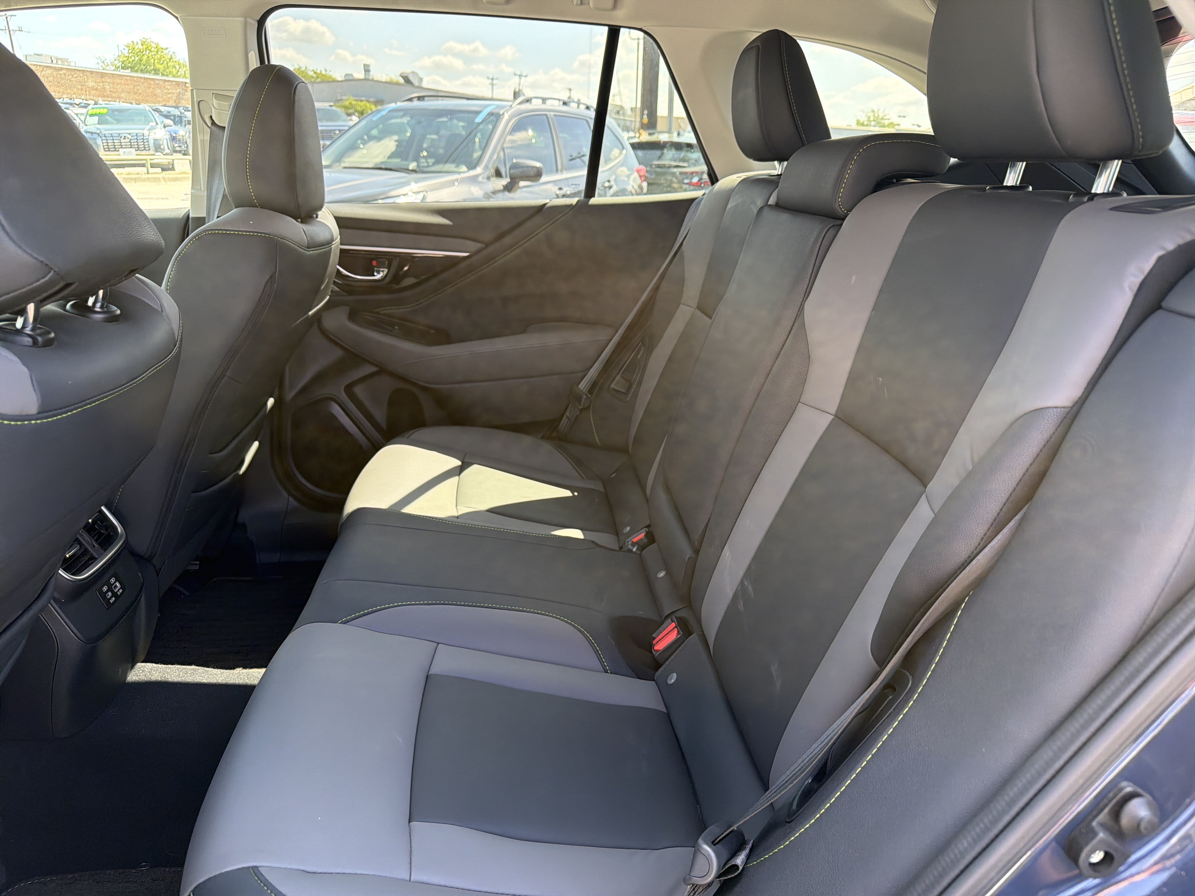 Certified 2024 Subaru Outback Onyx Edition AWD/4WD image 26