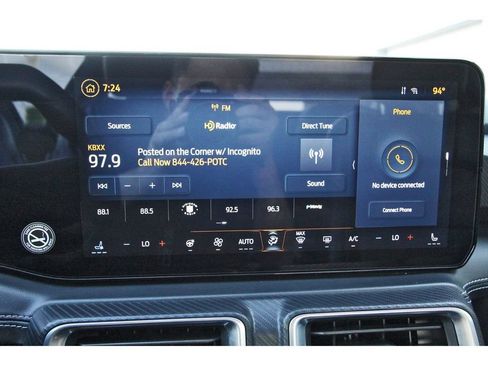 Used 2025 Ford Mustang Premium RWD image 25