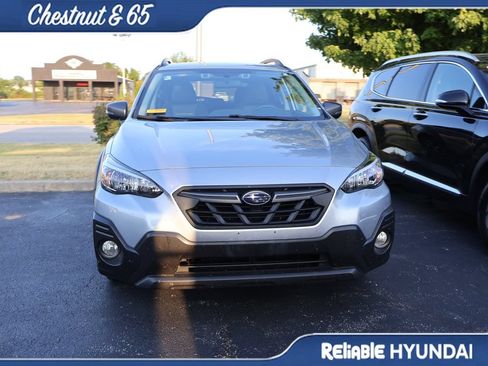 Used 2022 Subaru Crosstrek 2.5i Sport w/ Moonroof Package AWD/4WD image 6