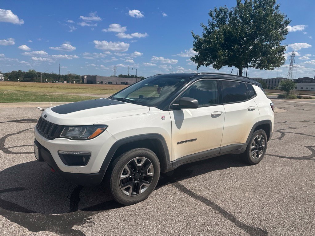 Used 2018 Jeep Compass Trailhawk AWD/4WD image 1