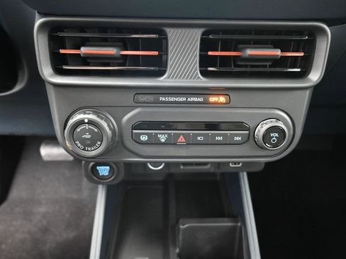 New 2026 Ford Maverick Lariat w/ 4K Tow Package AWD/4WD image 26