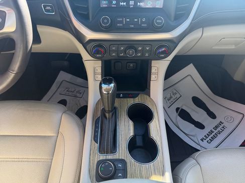 Used 2018 GMC Acadia Denali w/ Technology Package image 11