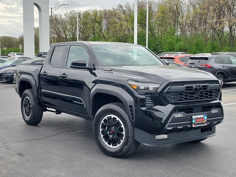 New 2026 Toyota Tacoma TRD Off-Road AWD/4WD image 32