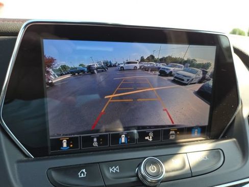 Used 2021 Chevrolet Blazer RS w/ Driver Confidence II Package AWD/4WD image 17