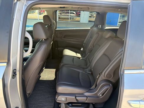 Used 2024 Honda Odyssey EX-L image 24
