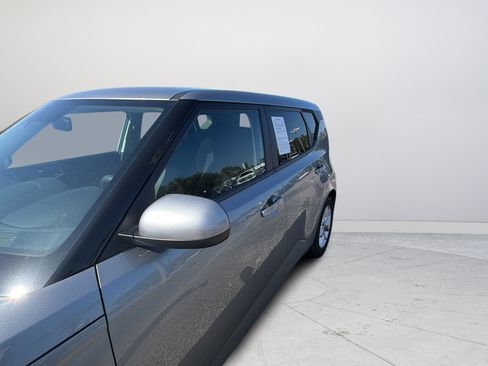 Used 2024 Kia Soul LX w/ Option Group 015 FWD image 38