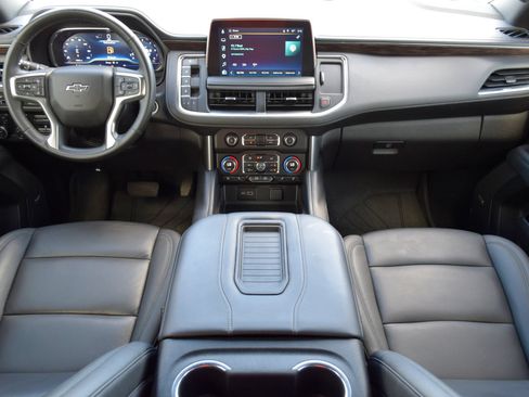 Used 2023 Chevrolet Suburban Z71 w/ Off-Road Capability Package AWD/4WD image 5