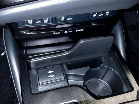 Certified 2022 Lexus ES 350 w/ Premium Package image 34