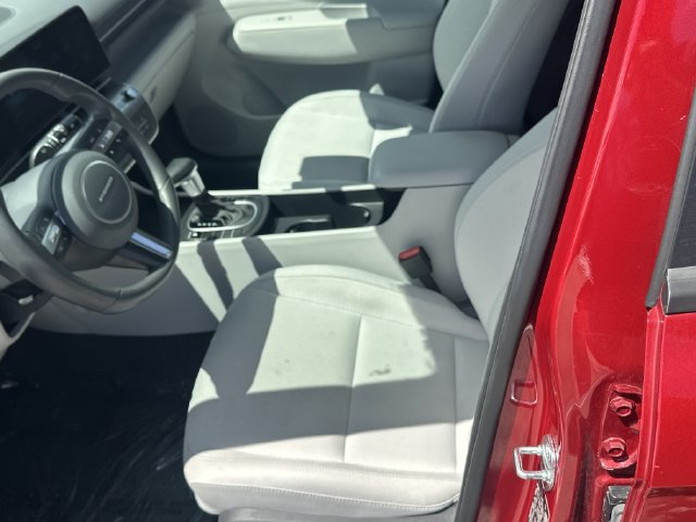 Certified 2025 Hyundai Kona SEL FWD image 16