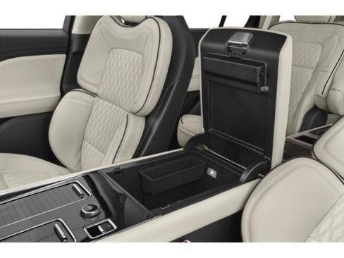 Used 2020 Lincoln Aviator Black Label Grand Touring AWD/4WD image 14