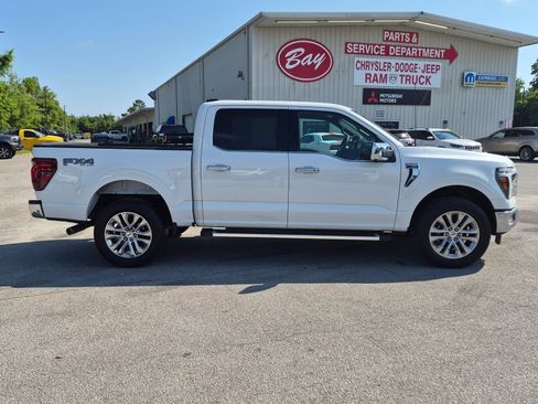 Used 2024 Ford F150 Lariat w/ FX4 Off-Road Package AWD/4WD image 4