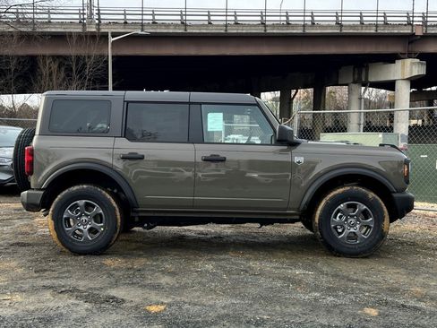 New 2025 Ford Bronco Big Bend image 3