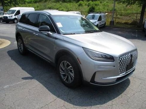 Used 2023 Lincoln Corsair Standard w/ Equipment Group 101A image 2