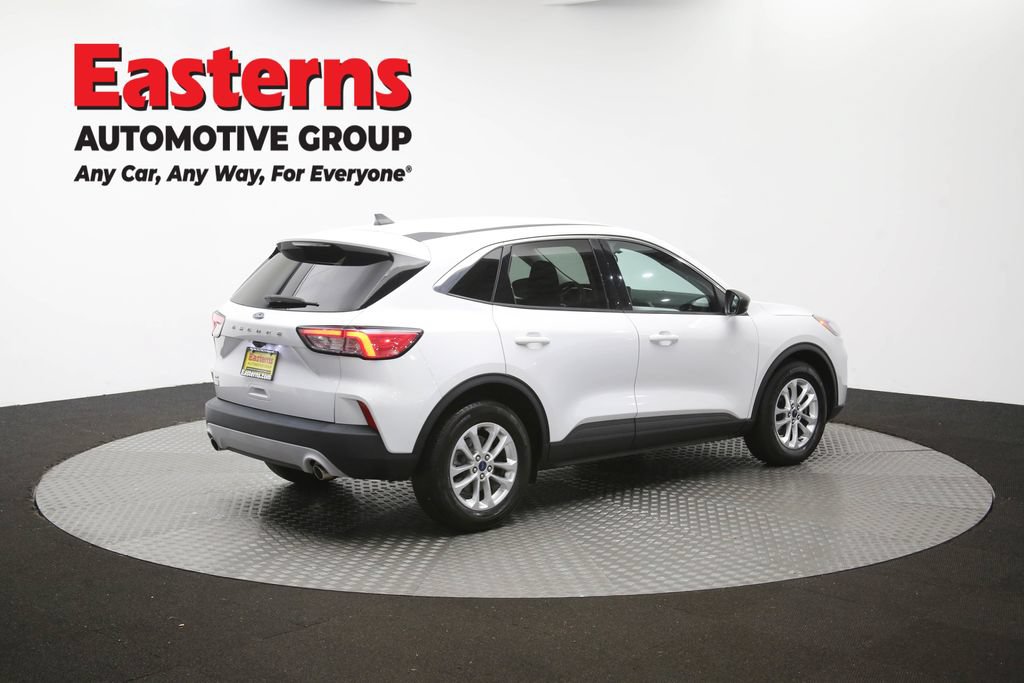 Used 2022 Ford Escape SE FWD image 43