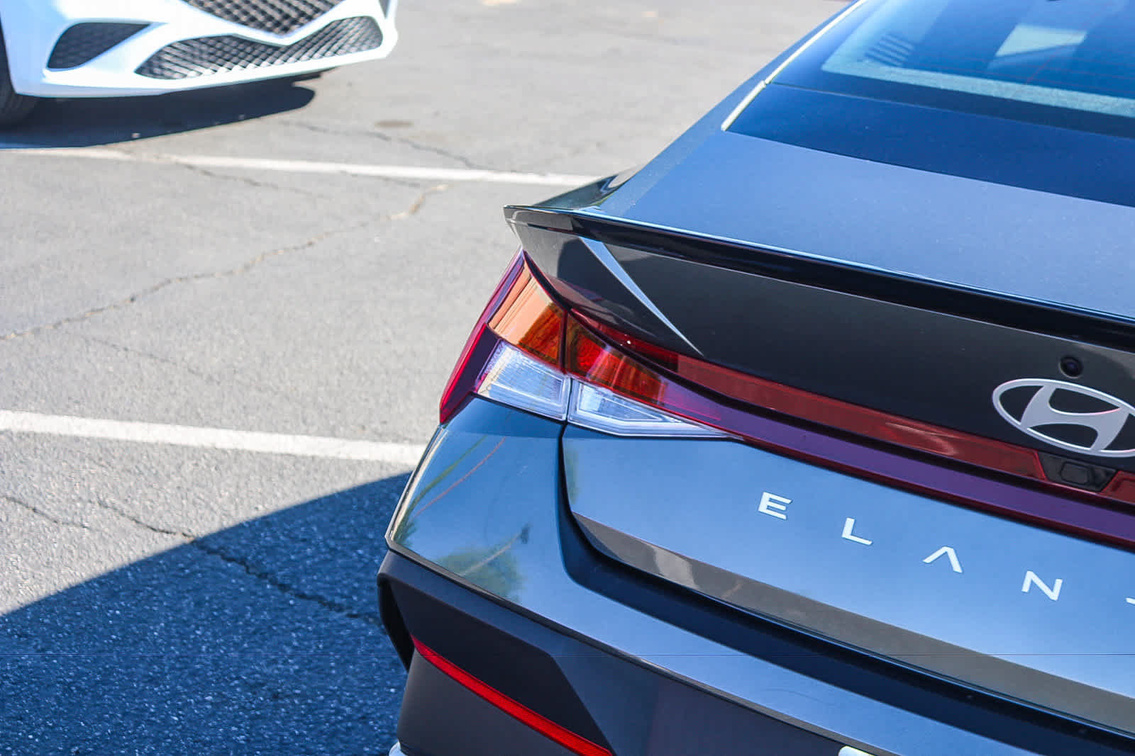 Certified 2025 Hyundai Elantra Sport FWD image 8