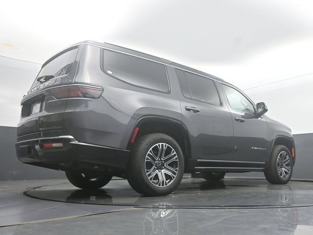 Used 2025 Jeep Wagoneer 4WD image 50