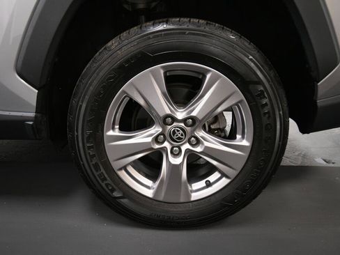 Certified 2022 Toyota RAV4 XLE image 33