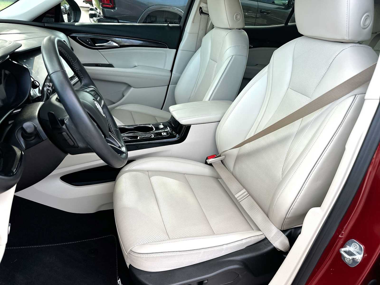 Used 2023 Buick Envision Essence AWD/4WD image 17